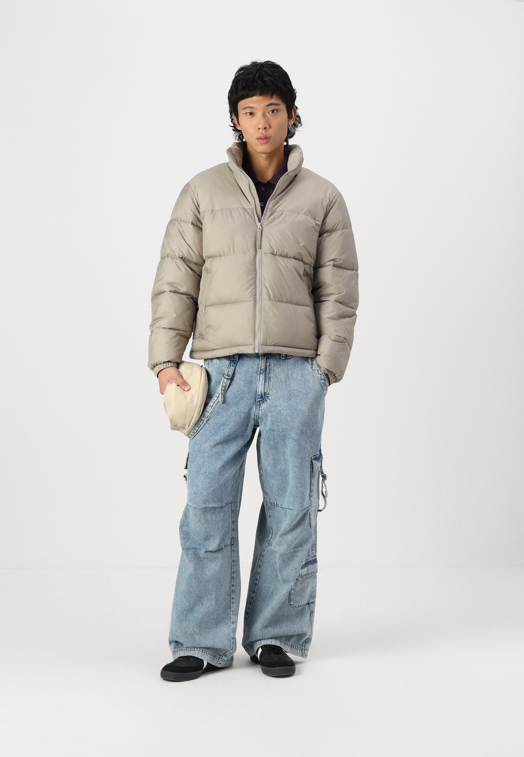 Hollister Co. BOXY MOCK NECK PUFFER VINTAGE - Winter jacket