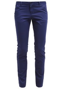 Pantalon bleu marine slim avec fermeture avant par bouton et fermeture éclair, passants pour ceinture et poches latérales.