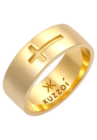 Anello in tono oro con una banda liscia e arrotondata. Presenta un design della croce in rilievo sul davanti. All'interno è inciso "Kuzzoí."