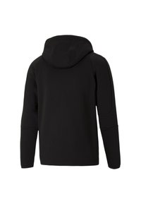 Sudadera con capucha negra de tejido suave y texturizado. Presenta una capucha ajustada y mangas largas con corte raglán. Diseño sencillo y minimalista.