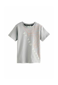 Grå bomulds t-shirt med korte ærmer, med store hvide og orange tekstgrafikker. Rund halsudskæring med en afslappet pasform.