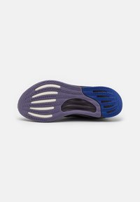 adidas Performance SUPERNOVA STRIDE - Zapatillas running asfalto - core black/shadow violet/lucid blue