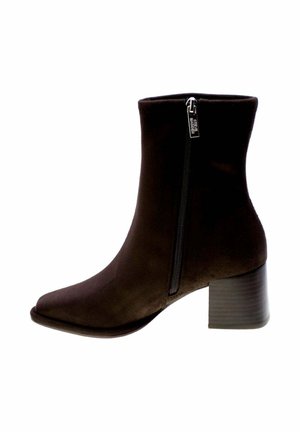 Stivaletti - brown
