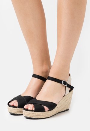 Sandalen met plateauzool - black