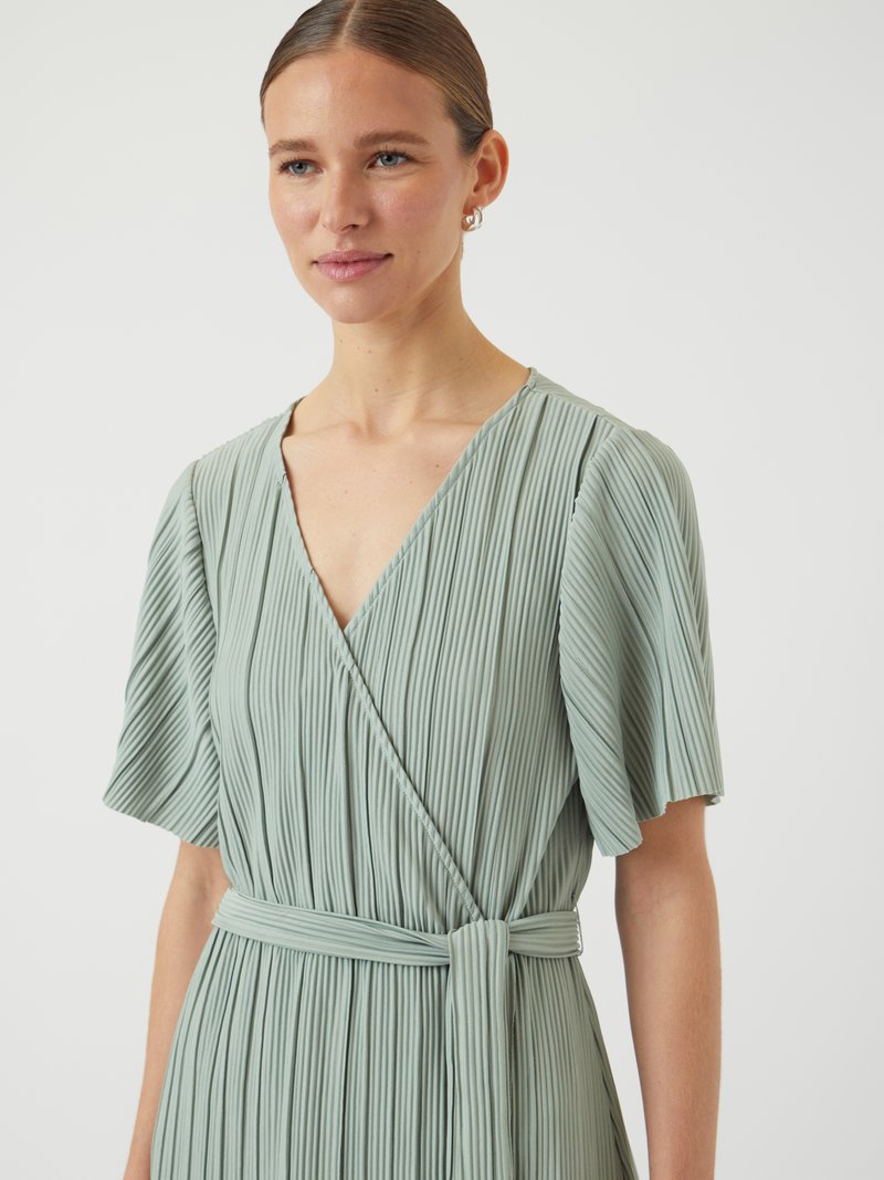 YAS YASOLINDA MIDI WRAP DRESS - Maxi dress - chinois green/green -  Zalando.ie