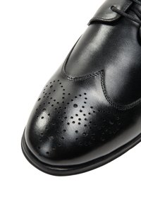 DreiMaster KLASSISCHER CASNAGIE - Veterschoenen - schwarz