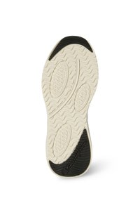 Biała podeszwa sneakerów z teksturowanymi falami, z czarną gumową sekcją z logo "Champion" na pięcie.