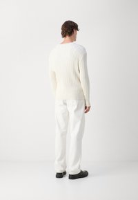 Tommy Hilfiger GLOBAL STRIPE - Jumper - ivory