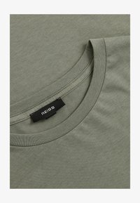 Atlasīts, dark sage