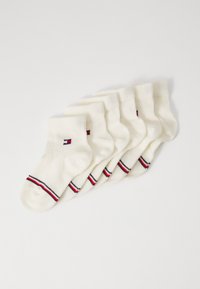 Unausgewählt, white