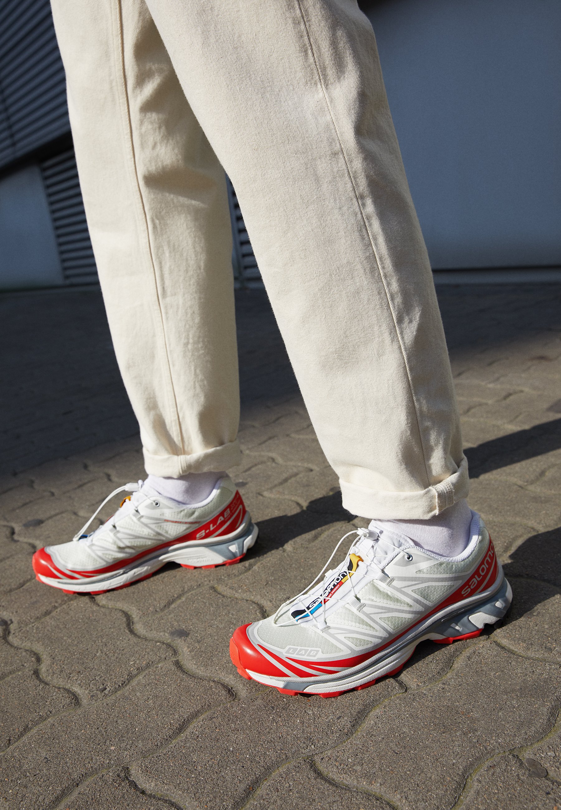 Salomon XT-6 ADV UNISEX - Trainers - vanilla ice/white/racing red/off-white  - Zalando.ie