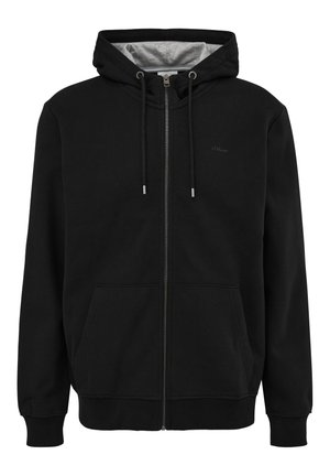 Zwarte zip-up hoodie met een grijze binnenvoering, verstelbare trekkoorden, zijzakken, geribbelde manchetten en subtiele branding op de borst.