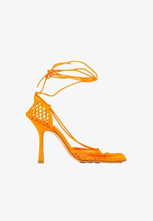 Bottega Veneta, Escarpins à talons hauts - orange