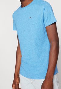 Tommy Jeans Basic T-shirt - blue