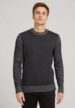 Jumper - black grey