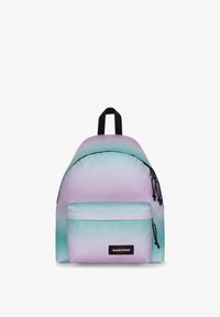 Unselected, spark grade pastel