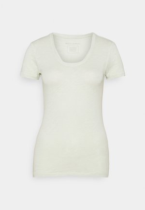 Helles grünes T-Shirt mit kurzen Ärmeln und Rundhalsausschnitt, aus weichem, strukturiertem Stoff gefertigt, mit schlanker Passform und minimalen Designdetails.