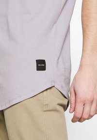 Only & Sons ONSMATT LIFE LONGY TEE  - T-shirt básica - raindrops
