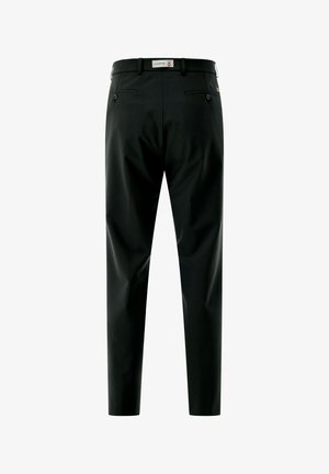 Schwarze Hose aus strukturiertem Stoff, mit flachem Bund, zwei Gesäßtaschen mit Knöpfen und einem Gürtelschlaufen am Taillenbund.