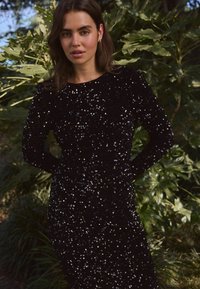 Next Koktailové šaty/večierkové šaty - black