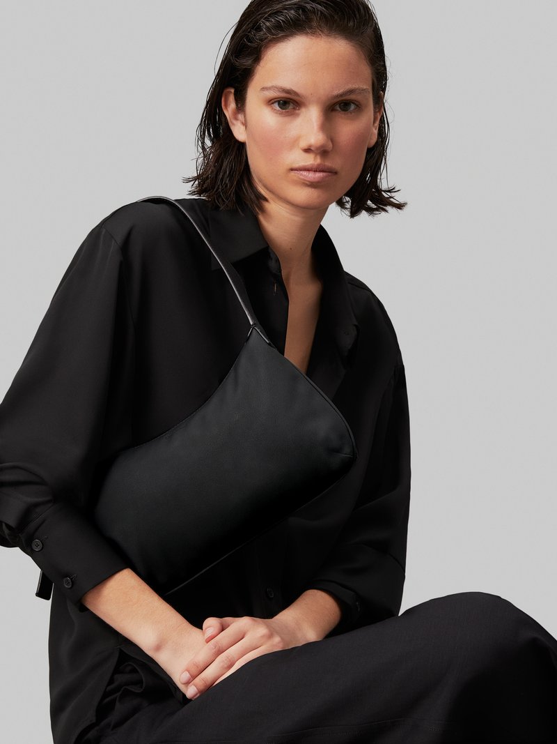 Calvin Klein Borsa a mano - black