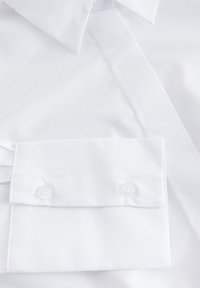COLLARED LONG SLEEVE - Nööpidega pluus - white