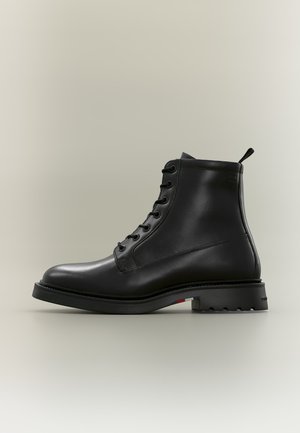 Tommy Hilfiger CORPORATE CASUAL LTH BOOT - Schnürstiefelette - black