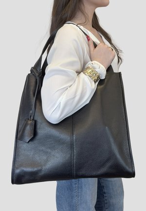 CHICCA BORSE Bolso shopping - nero