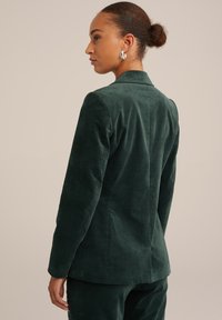 WE Fashion Suknjič - green