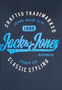 Jack & Jones JJMIKK TEE CREW NECK - T-shirts med print - navy blazer