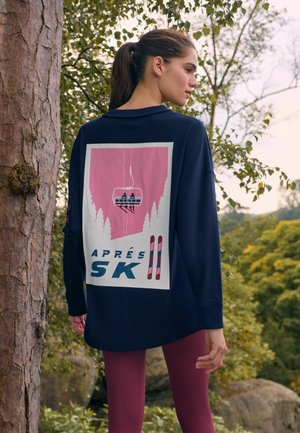 Next HEAVYWEIGHT WITH APRES GRAPHIC - Long sleeved top - navy blue