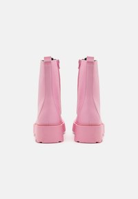 Even&Odd Stivaletti con plateau - pink