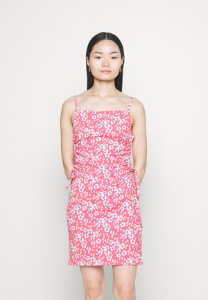 Pieces Petite PCHYLMU SL CUTOUT MINI DRESS KAC BC PTT - Φόρεμα ημέρας - pink flambé/flower