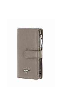 Portefeuille en cuir gris avec un compartiment zippé, texture lisse, fermeture à pression et détails en logo argenté. Forme rectangulaire compacte.