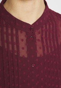 Vero Moda Button-down blouse - dark red