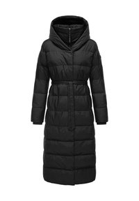 Zwarte pufferjas met een lange snit, oversized capuchon, een riem in de taille en een gewatteerde textuur. Beschikt over lange mouwen en een ritssluiting aan de voorkant.