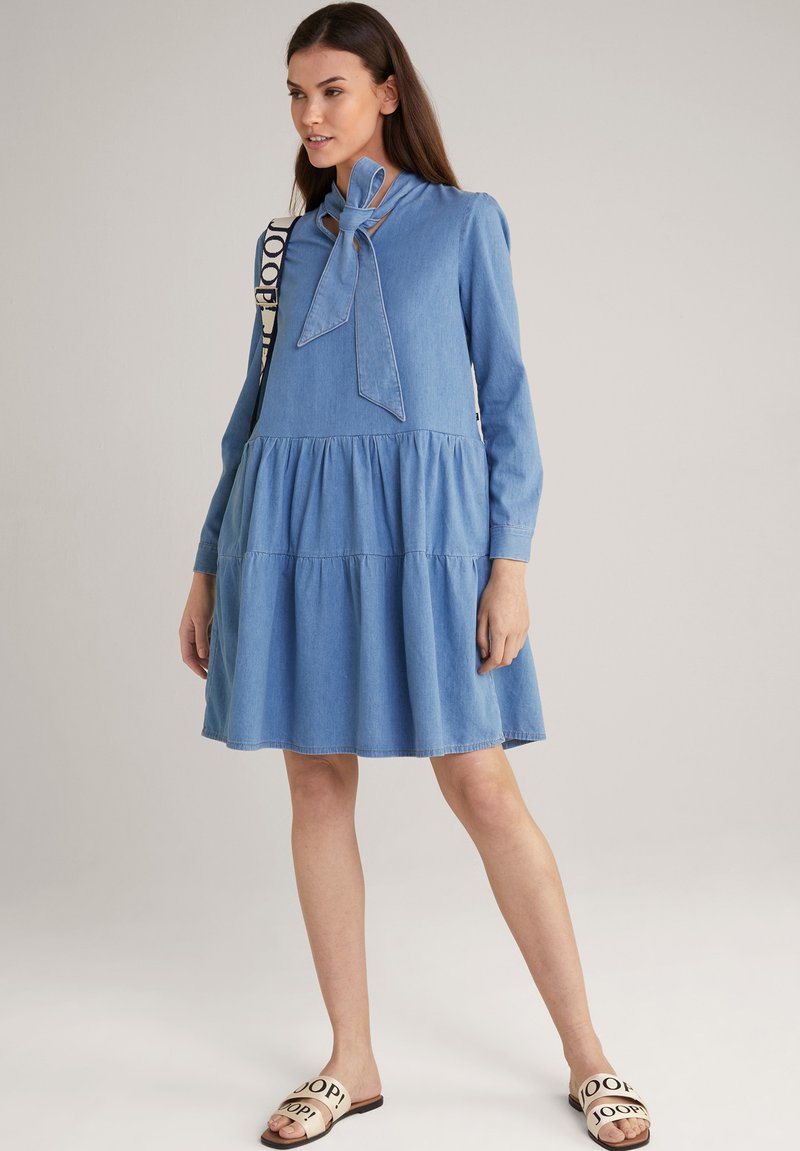Joop Jeanskleid Hellblau Zalando De 