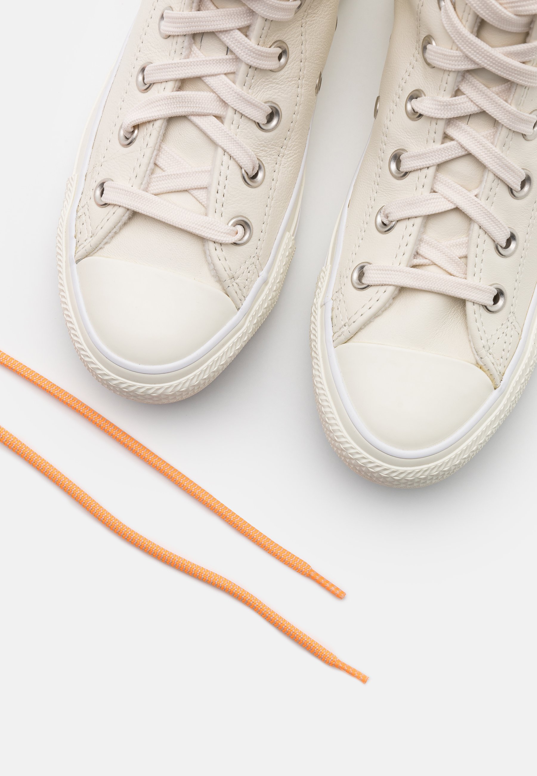 eggnog light gold converse