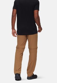 Mammut HIKING V ZIP OFF - Lauko kelnės - claystone