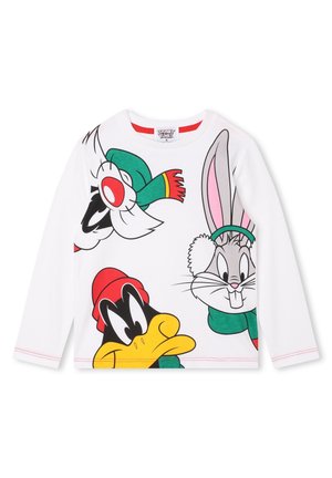 Biała koszula z długim rękawem z dużymi, kolorowymi kreskówkowymi twarzami Królik Bugs, Kaczor Daffy i Sylwester w zimowych akcesoriach.