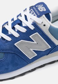New Balance U574 UNISEX - Sportcipő - blue