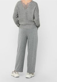 ONLY Sweter