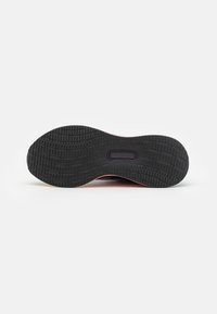 adidas Performance RUNFALCON - Løbesko til landevejen - core black/zero metallic/aurora black