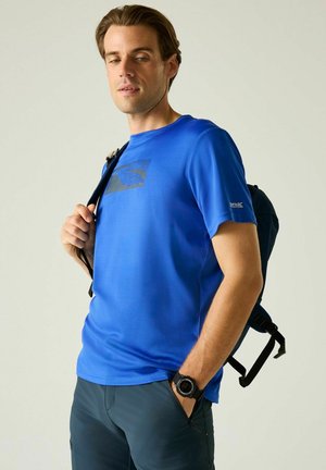 Regatta, REGATTA FINGAL MARL SHORT SLEEVED GRAPHIC T-SHIRT SHORT SLEEVED T-SHIRTS - T-Shirt print - olympian blu