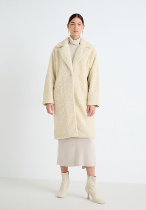 ONLCATALINA SHAGGY COAT - Zimný kabát - birch