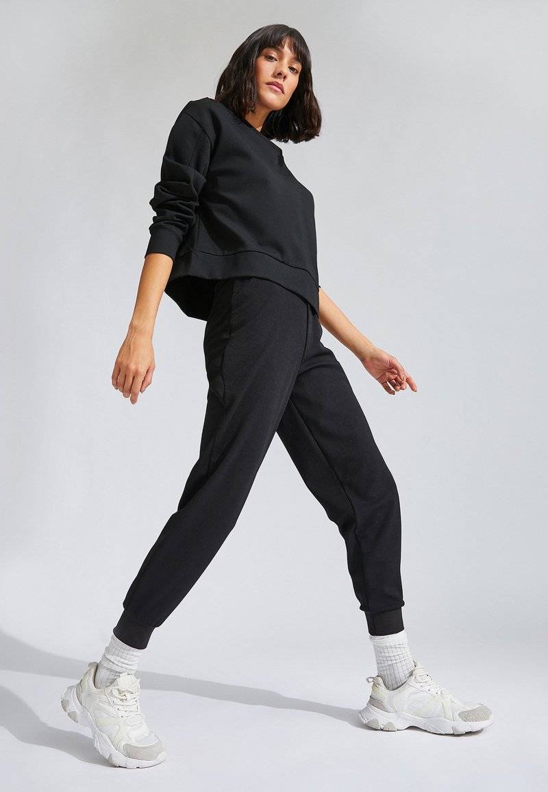 Pantaloni