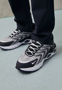 AIR MAX  - Sneakers laag - black/white/wolf grey