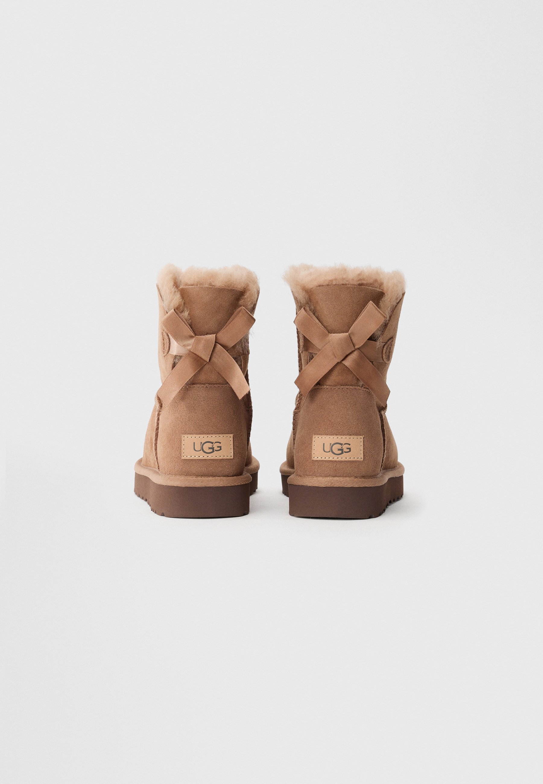 UGG MINI BAILEY BOW II - Stivali da neve - rocky oak/grigio