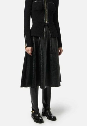 Gonna a campana - nero