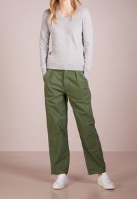 pure cashmere Strickpullover - light grey